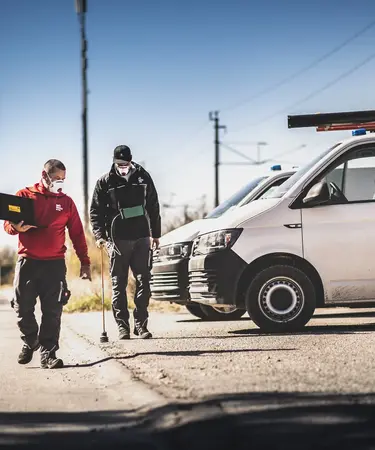 v.l.n.r.: Gasspürer der Netz NÖ Andreas Thaller und Andreas Baumann