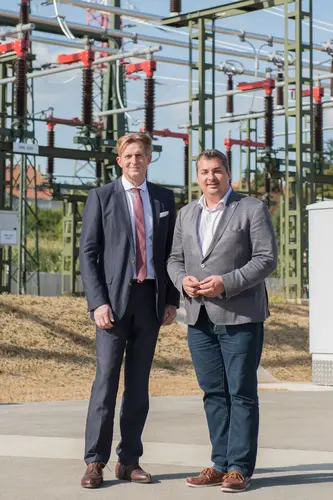 v.l.n.r.: Franz Mittermayer Vorstandsdirektor EVN AG, Gustav Glöckler Bürgermeister Wöllersdorf-Steinabrückl